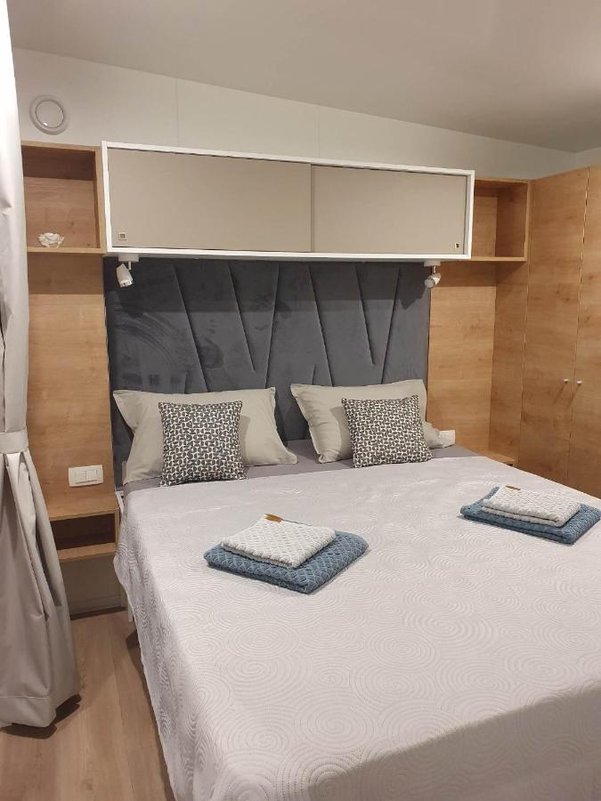Mobile Homes Karlo & Dino Holiday home *